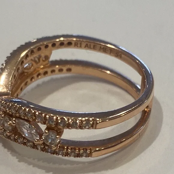 Pandora Rose Sparkling Marqui Ring size 54 - Picture 2 of 4